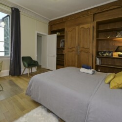 La Chambre Boiserie - The Wood room - at Honoré House INSEAD student accommodation Fontainebleau